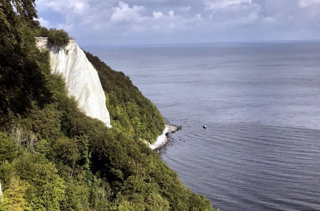 Blick auf den Königsstuhl Rügen - bekanntes Fotomotiv der Ostseeinsel