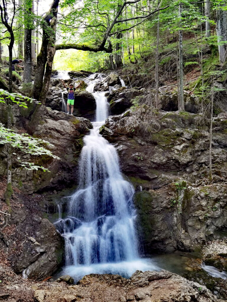 Abenteuerliche Felsenlandschaft in Bayern - die Josefsthaler Wasserfälle
