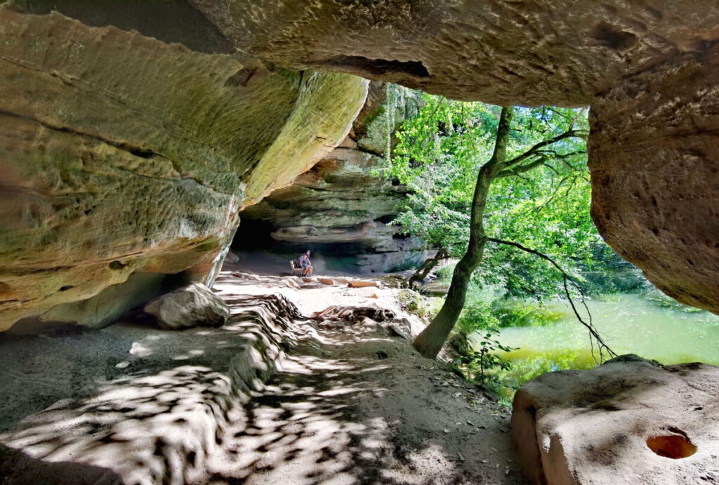 Besondere Felsen in Bayern - die Sandsteinschlucht nahe Nürnberg