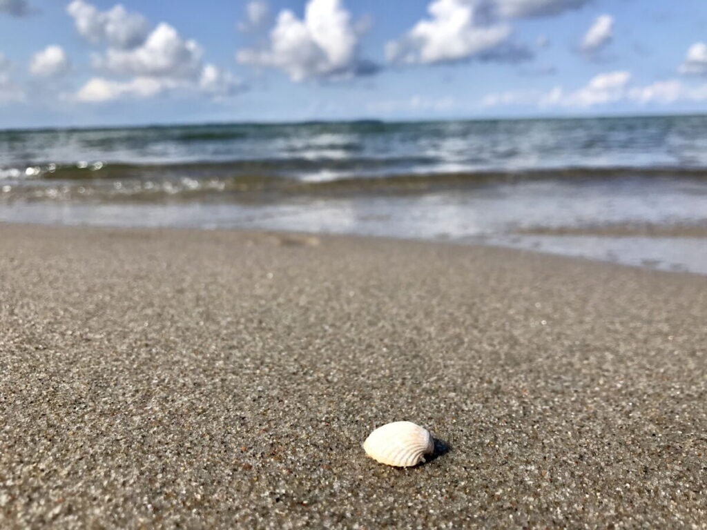 Glowe Rügen - viel Sandstrand erwartet dich hier an der Ostsee