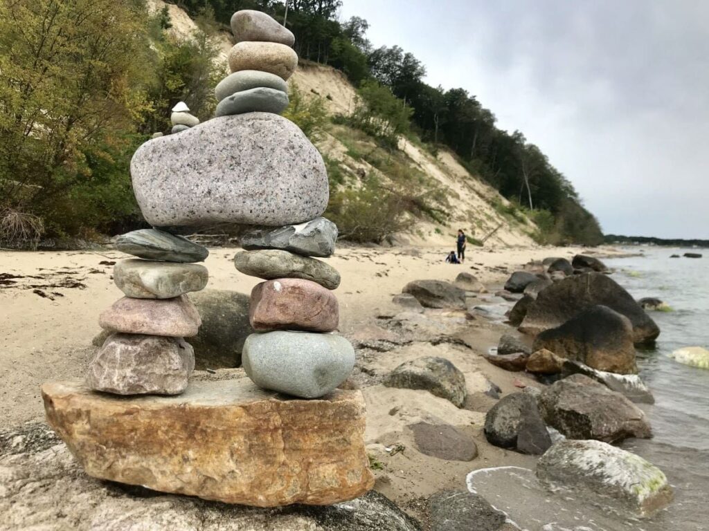 An der Küste der Piratenschlucht wirst du steinreich